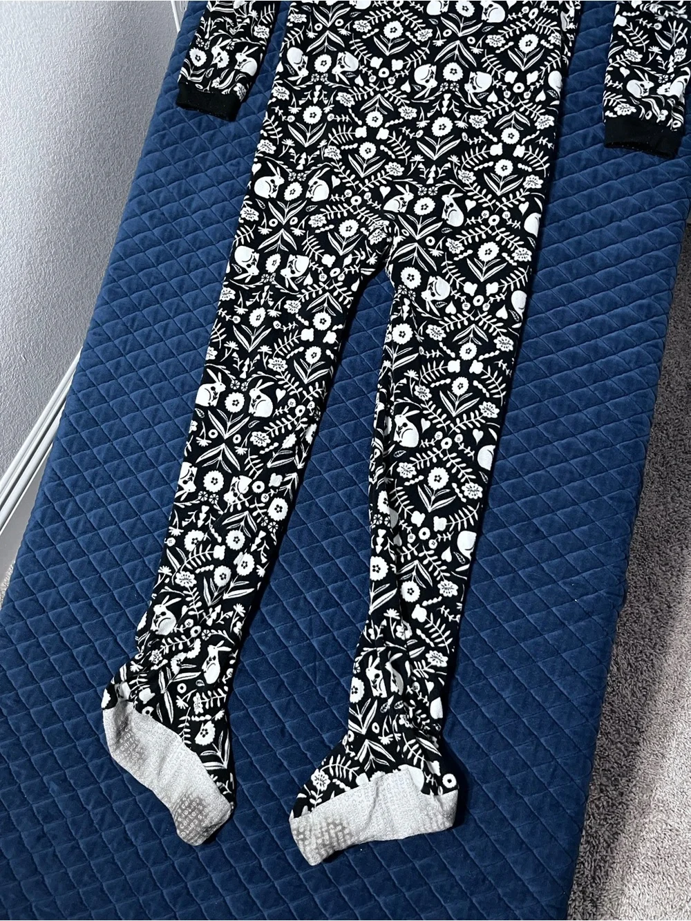 Carter's Black & White Floral Patterned Footed One-Piece Pajamas Front Zippper